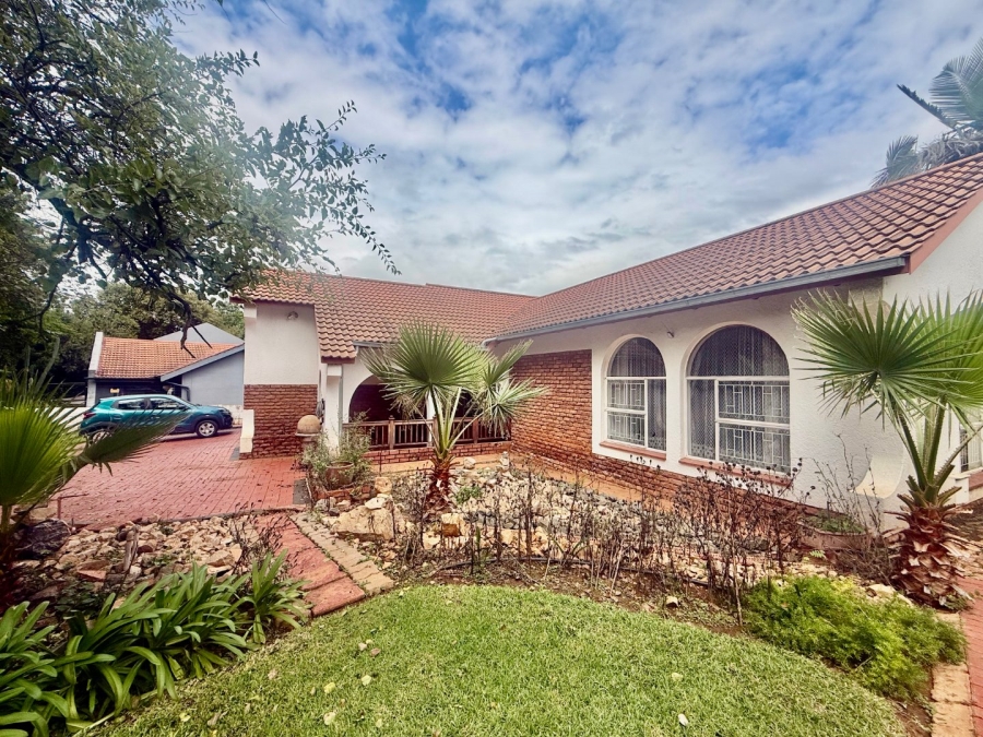 4 Bedroom Property for Sale in Schoemansville North West